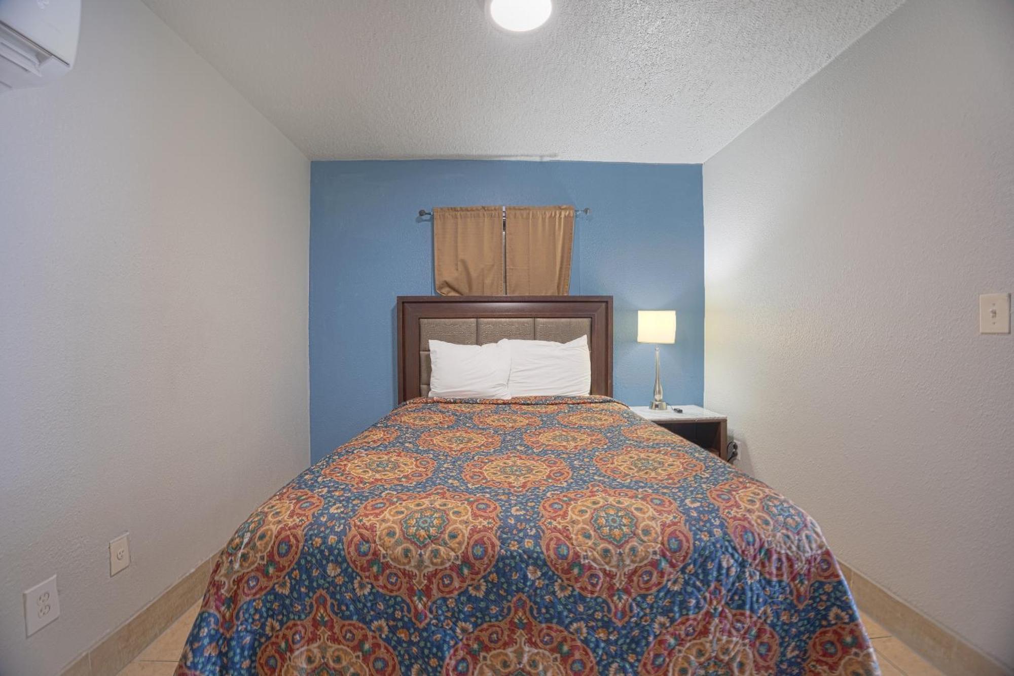 Aladdin Motel By Oyo Merritt Island Экстерьер фото