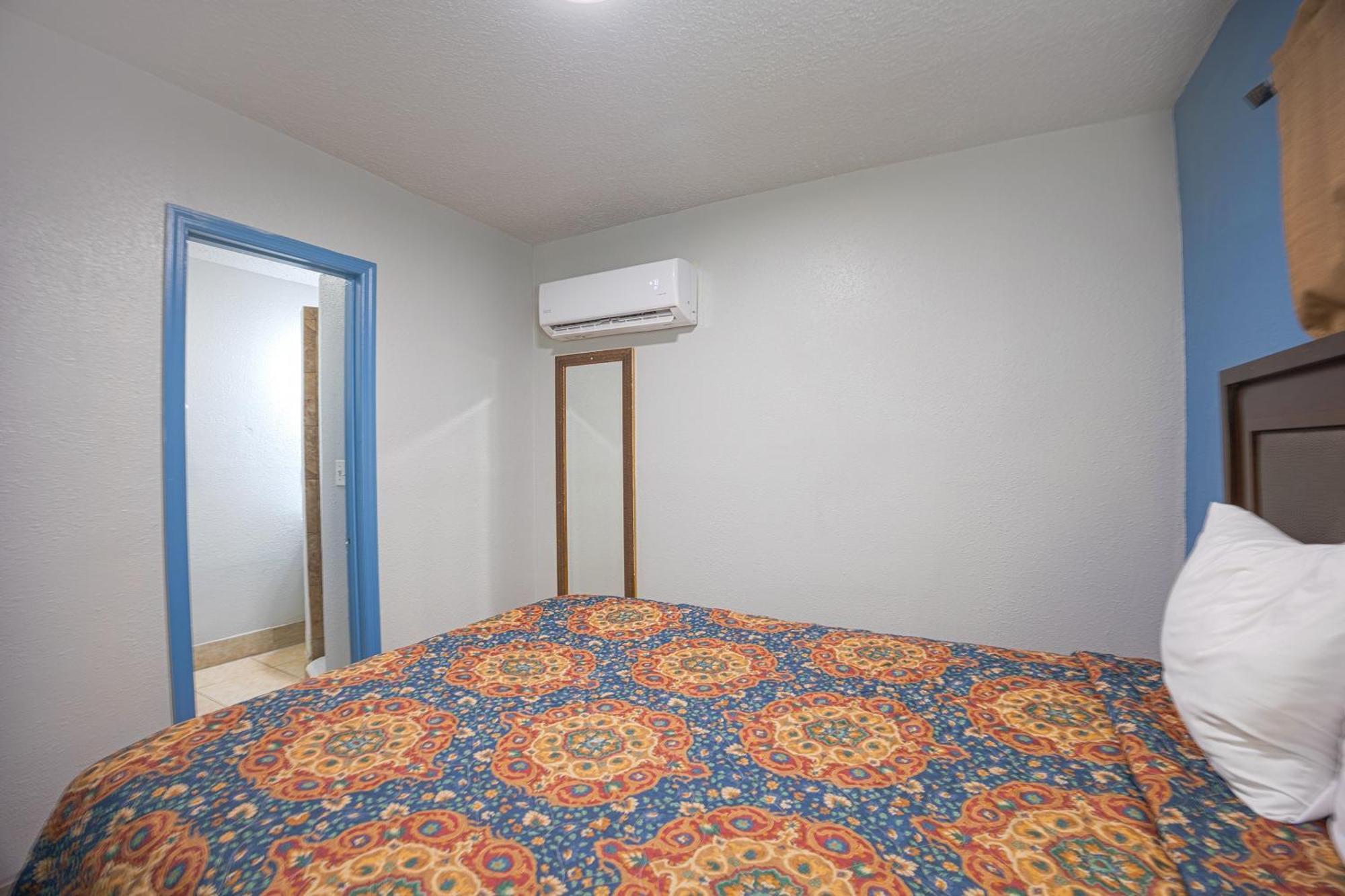 Aladdin Motel By Oyo Merritt Island Экстерьер фото